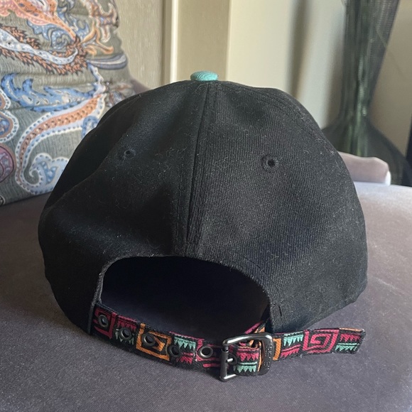 San Antonio Spurs hat - Picture 5 of 5